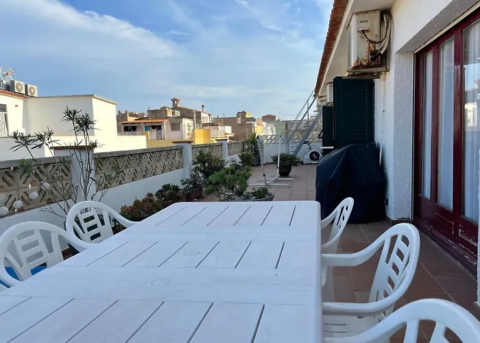 La Torre 32 Atic * L'Escala